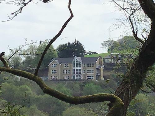 Rowan House Bed & Breakfast & Self Contained Self Catering Apartment