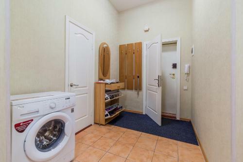 Botanic, 2 Rooms, 4th Floor Newday Apartment