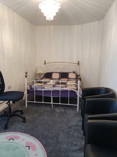 Sarah's Lodges