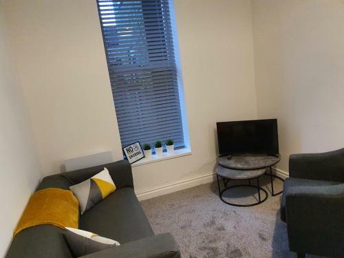 Apartamento Pretty Properties- 14 Larchfield House