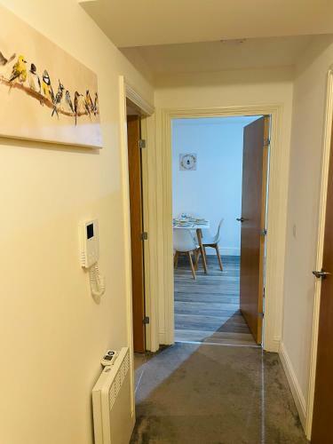 Apt311 2 Bedroom Serviced Apartment - Free Parking