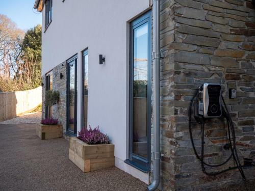 Luxury Detached House On Redwalls, Dartmouth