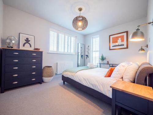 Luxury Detached House On Redwalls, Dartmouth