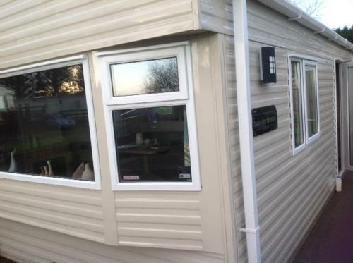 Caravan No 33 At Pitgrudy Dornoch Iv25 3hy