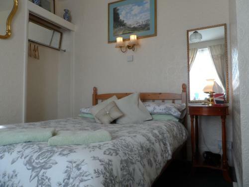 Hostal St Martins Guest House