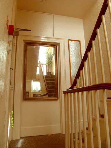 Hostal St Martins Guest House