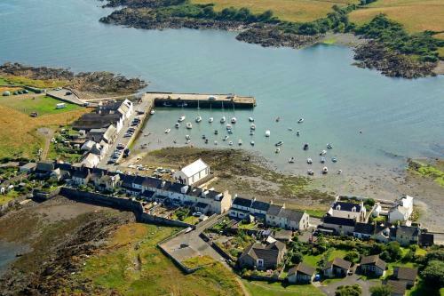 17 Laigh Isle