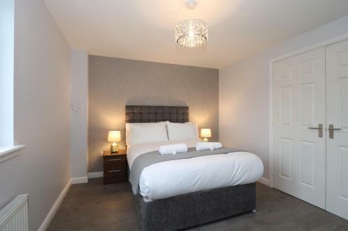 Dunfermline - Luxury Two Bedroom Apartment - Tp