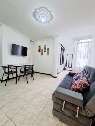Apartamento Econ�mico En Sector C�ntrico de La Ciudad