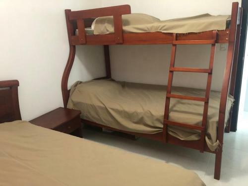 Acogedor Apartamento Con Vista Al Mar Con 3 Dormitorios