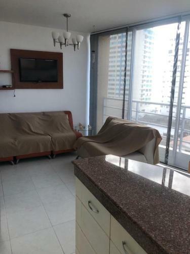 Acogedor Apartamento Con Vista Al Mar Con 3 Dormitorios