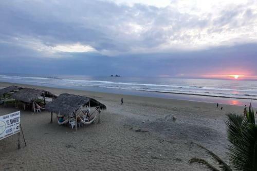 Apartamento Esperanza Tuy - Suite Frente Al Mar
