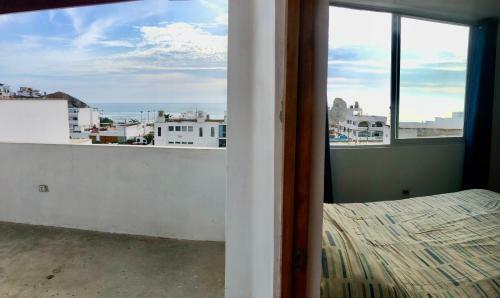 Hostal Bravo Surf Camp Punta Rocas