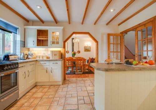 High Grove Lodge