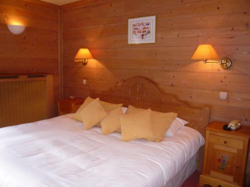 Hotel Le Caprice Des Neiges H�tels-chalets De Tradition