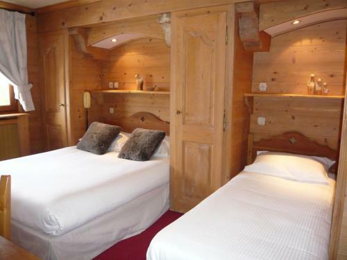 Hotel Le Caprice Des Neiges H�tels-chalets De Tradition