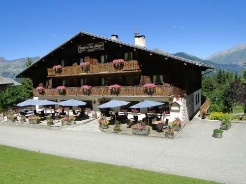 Hotel Le Caprice Des Neiges H�tels-chalets De Tradition