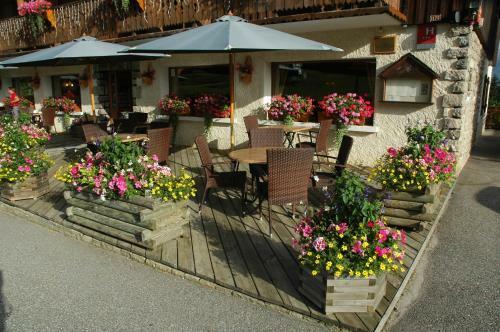 Hotel Le Caprice Des Neiges H�tels-chalets De Tradition