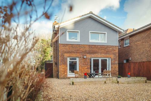 Granville Heights: 3-bed Family Home