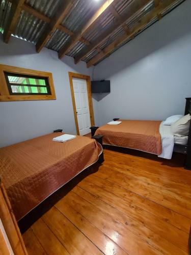 Hostal Mountain View Lodge