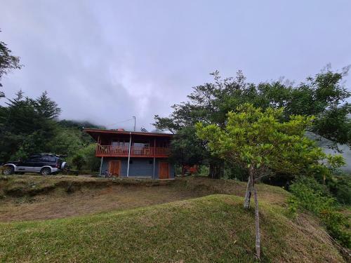 Hostal Mountain View Lodge