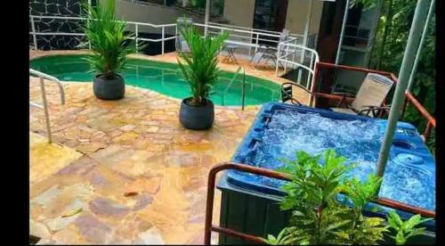Val Hotel Manuel Antonio Cr