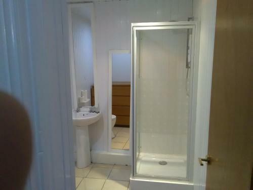 Clifton Hotel Apartments