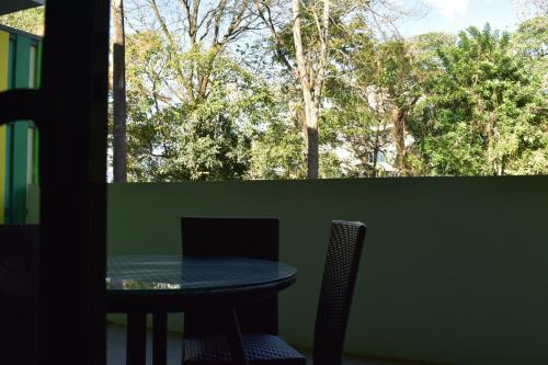 Apartamento Lovely 1-bedroom Condo With Pool
