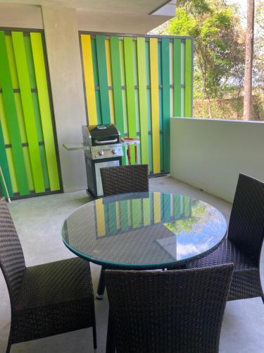 Apartamento Lovely 1-bedroom Condo With Pool