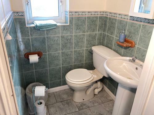 Enniskillen House (6 Person House)