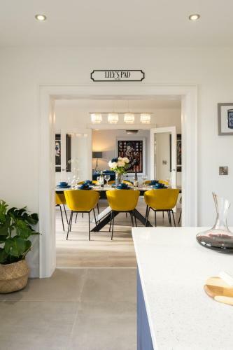 Villa Lily's Pad