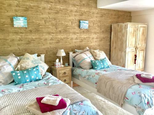 Seven Acre Corner B&B