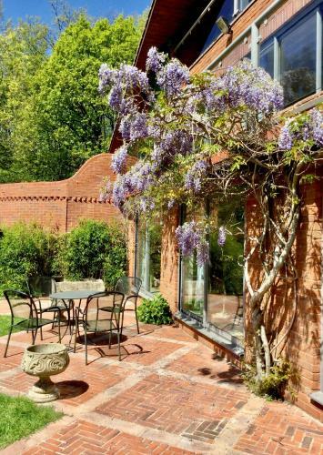 Seven Acre Corner B&B