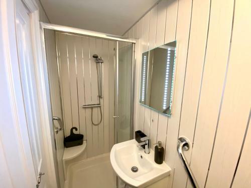Beachcomber Holiday Lodge