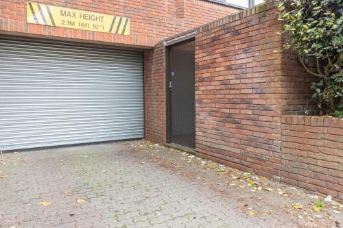 Opp Apartments Lh1-2 - High End City Centre Properties!