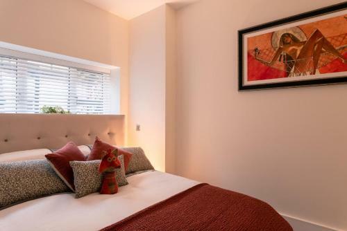 Cathedral View - An Exclusive Private Apartment On Cathedral Green, Exeter