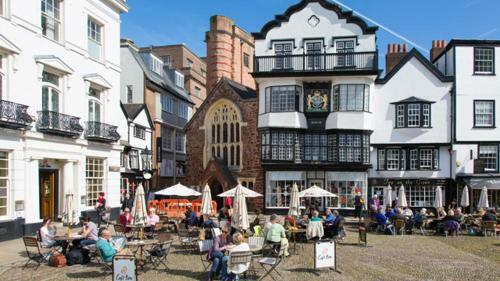 Cathedral View - An Exclusive Private Apartment On Cathedral Green, Exeter