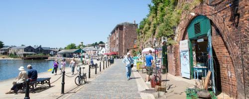 Cathedral View - An Exclusive Private Apartment On Cathedral Green, Exeter