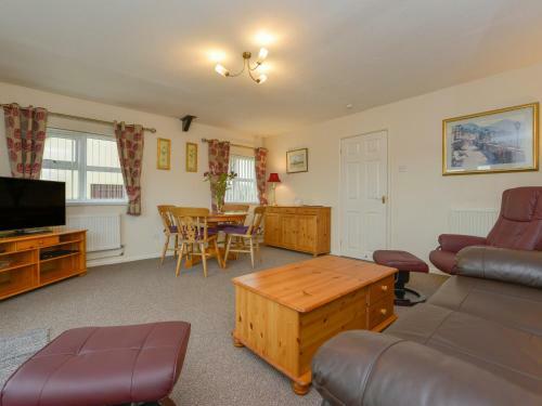 Whimple Cottage