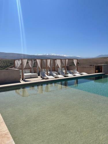 Hotel Lah� Lodge