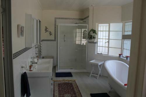 Tullymore Guesthouse