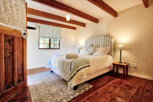 Morendat House