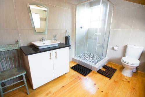 Hostal Four Seasons Guesthouse