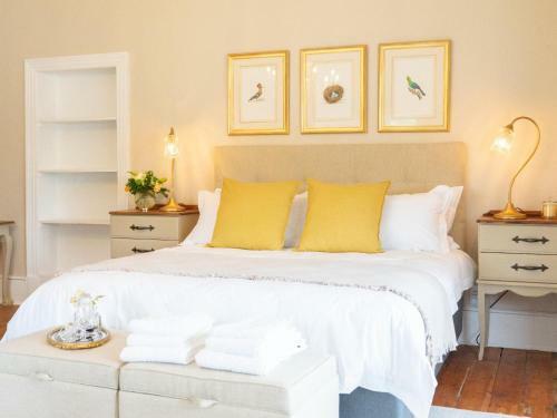 Hostal Westbank Manor