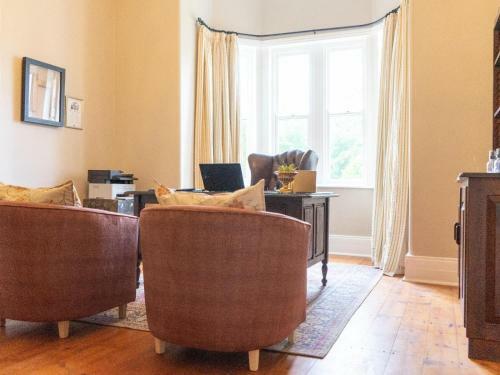 Hostal Westbank Manor