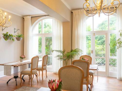 Hostal Westbank Manor