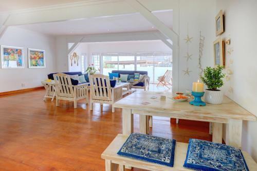 Beach House 11b