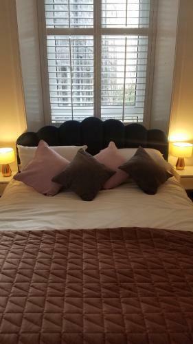 Dalmeny Street Apartment