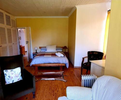 Hostal L'orange Guesthouse