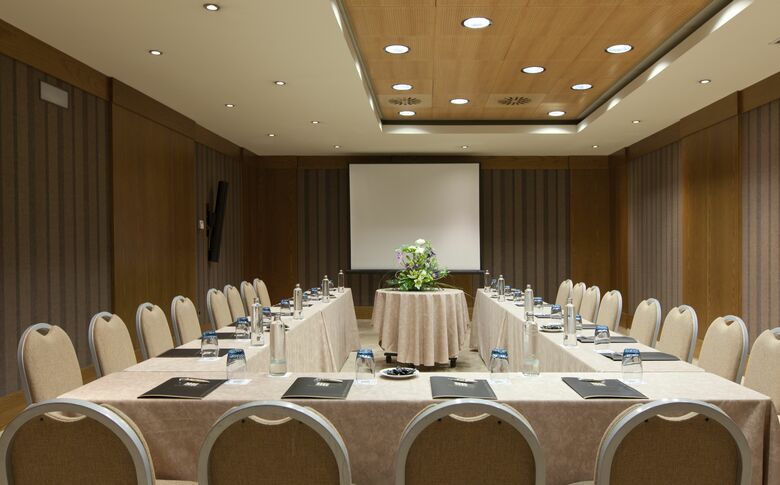 Hotel C�rdoba Center